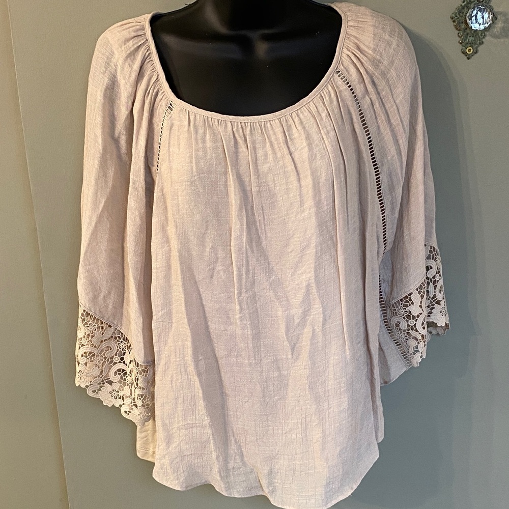 AB Studio Cream Blouse with Lace Sleeves